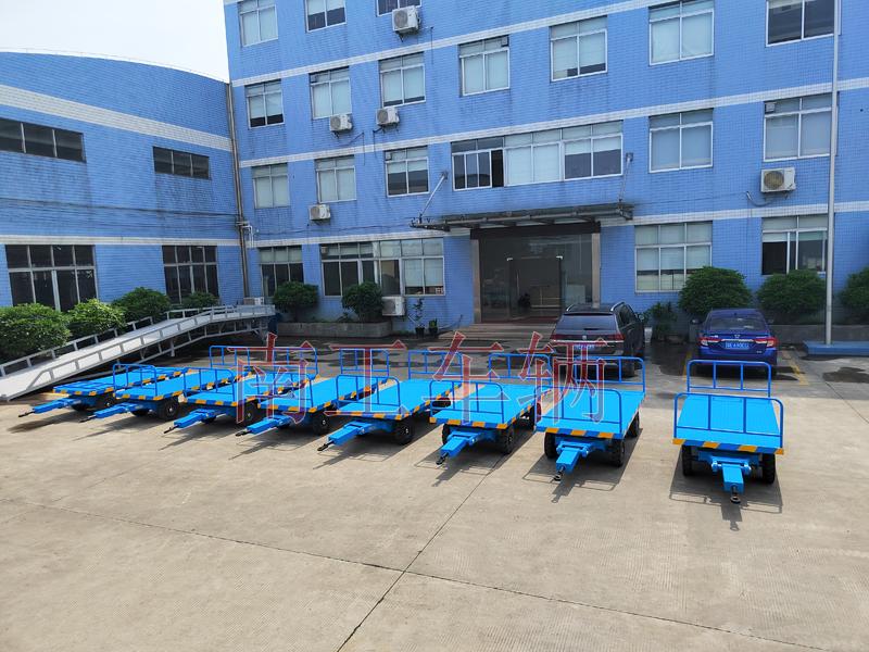 3吨无动力牵引乐鱼平台_乐鱼(中国)一站式服务平台组前后可拆护栏