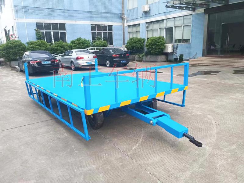5吨下翻护栏型乐鱼平台_乐鱼(中国)一站式服务平台 无动力牵引工具拖车