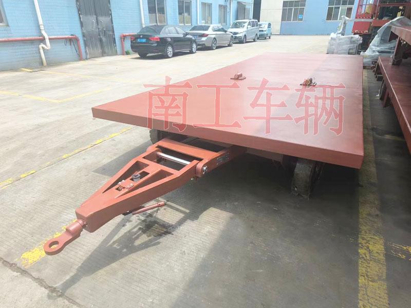 3.5吨乐鱼平台_乐鱼(中国)一站式服务平台 拼接款牵引平板车