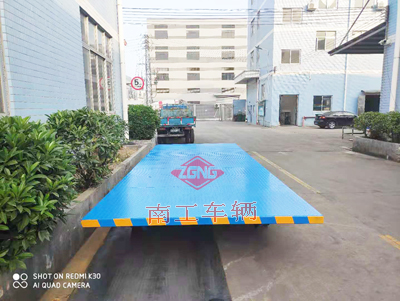 无动力牵引工具拖挂车5吨乐鱼平台_乐鱼(中国)一站式服务平台3I.jpg