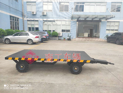 2吨移动牵引乐鱼平台_乐鱼(中国)一站式服务平台2I.jpg