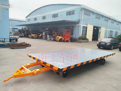 10吨中型牵引乐鱼平台_乐鱼(中国)一站式服务平台1I.jpg