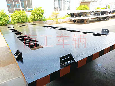 13点5吨箱变拖车底盘 全挂式乐鱼平台_乐鱼(中国)一站式服务平台3I.jpg
