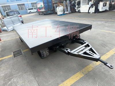 30吨重型乐鱼平台_乐鱼(中国)一站式服务平台 环保实心轮胎4I.jpg