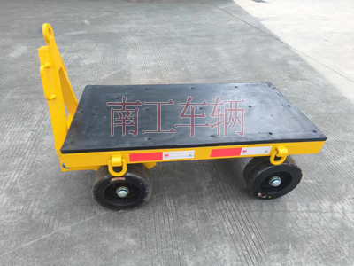 2吨小型乐鱼平台_乐鱼(中国)一站式服务平台带胶垫3I.jpg