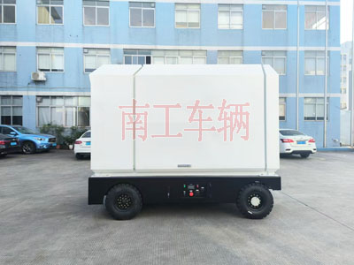 2吨电动乐鱼平台_乐鱼(中国)一站式服务平台 飞翼式工具拖车3I.jpg