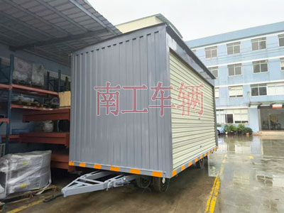 10吨箱式乐鱼平台_乐鱼(中国)一站式服务平台两侧带卷帘门I.jpg