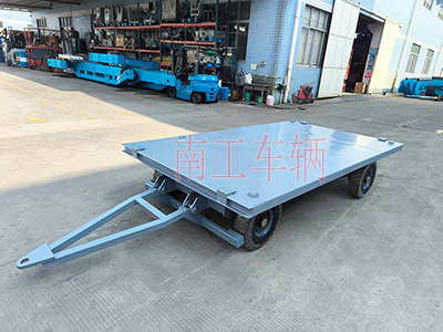 3吨小型牵引乐鱼平台_乐鱼(中国)一站式服务平台 全挂车4I.jpg